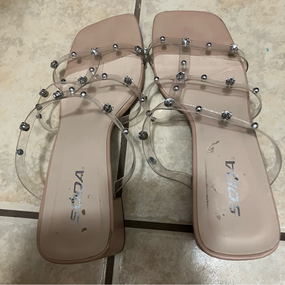 Soda Clear Heels Silver Studs Women's‎ Size 9 Open Toe
